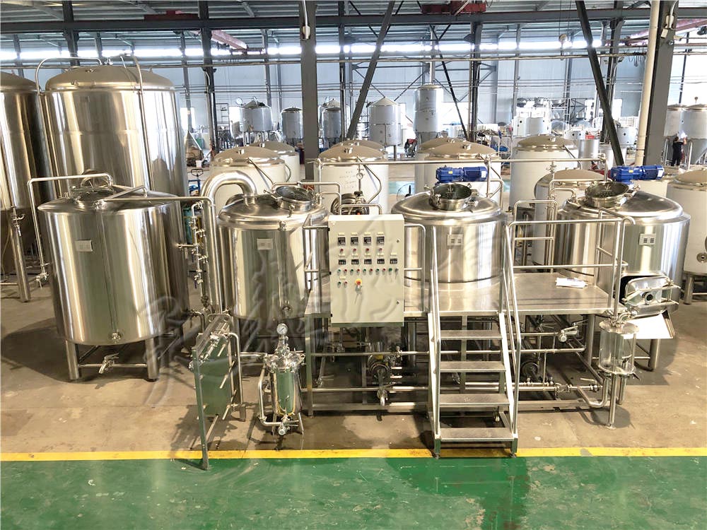 1000L三器+熱水啤酒釀造設備